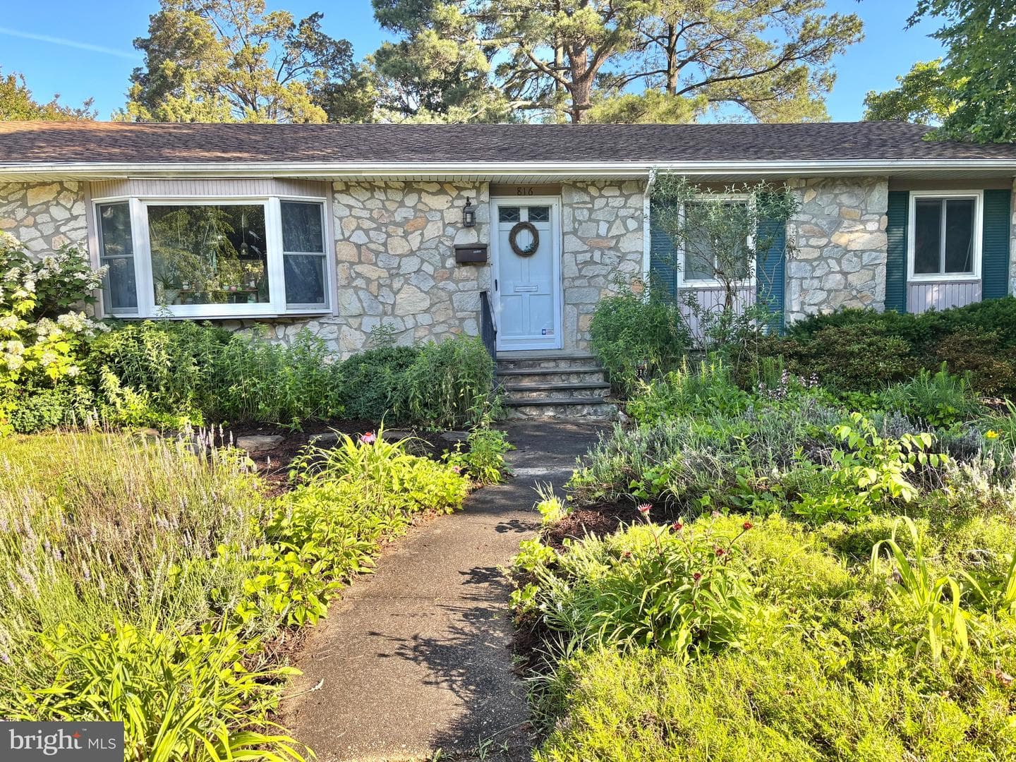 816 Riverside Drive photo 56