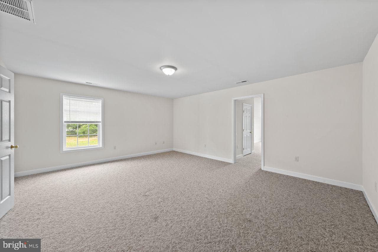 110 Glenbrooke Court photo 31