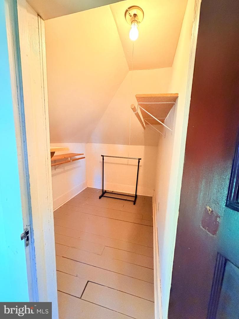 502 Charles Street photo 20