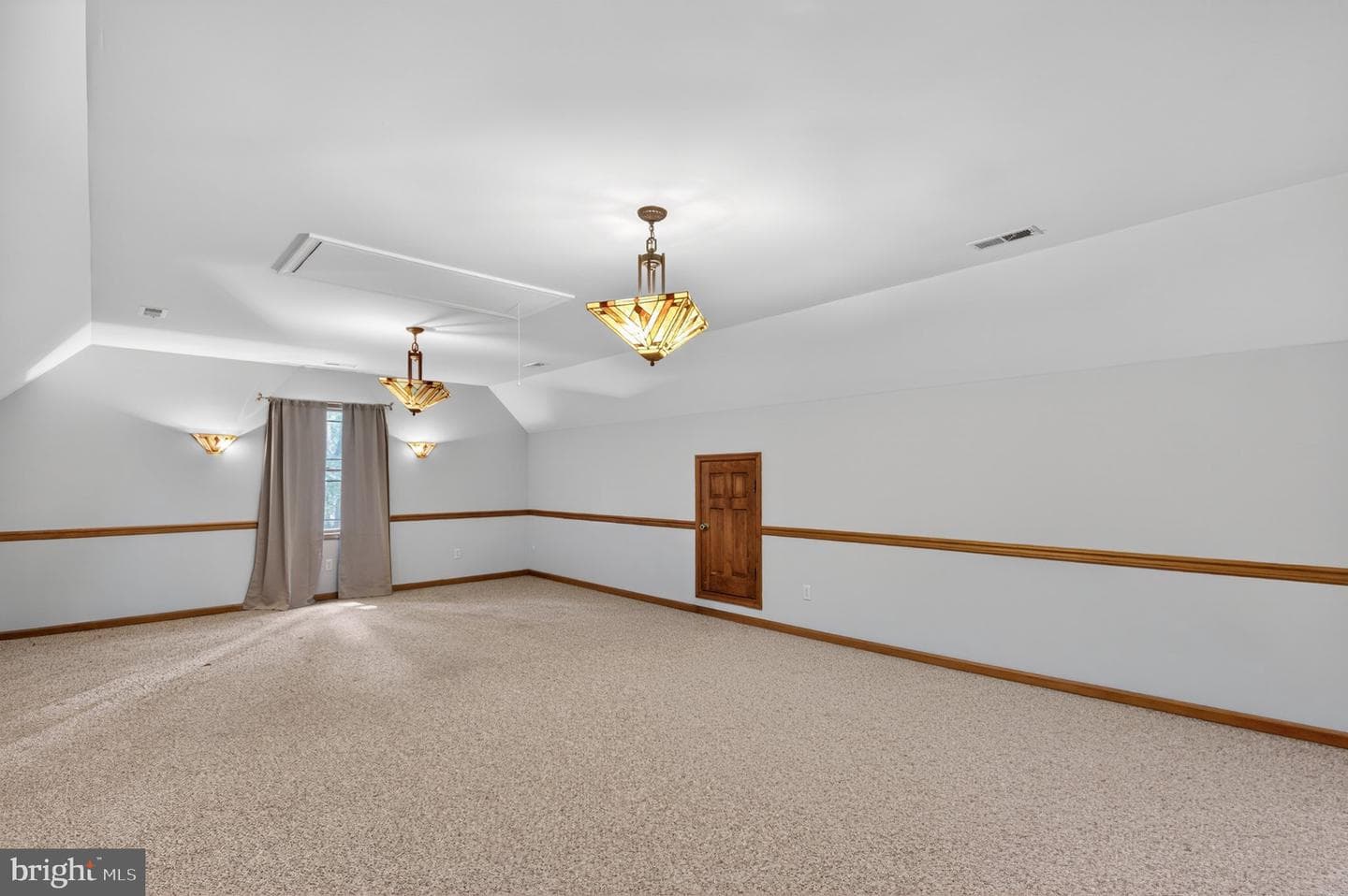 1006 S Schumaker Drive photo 46