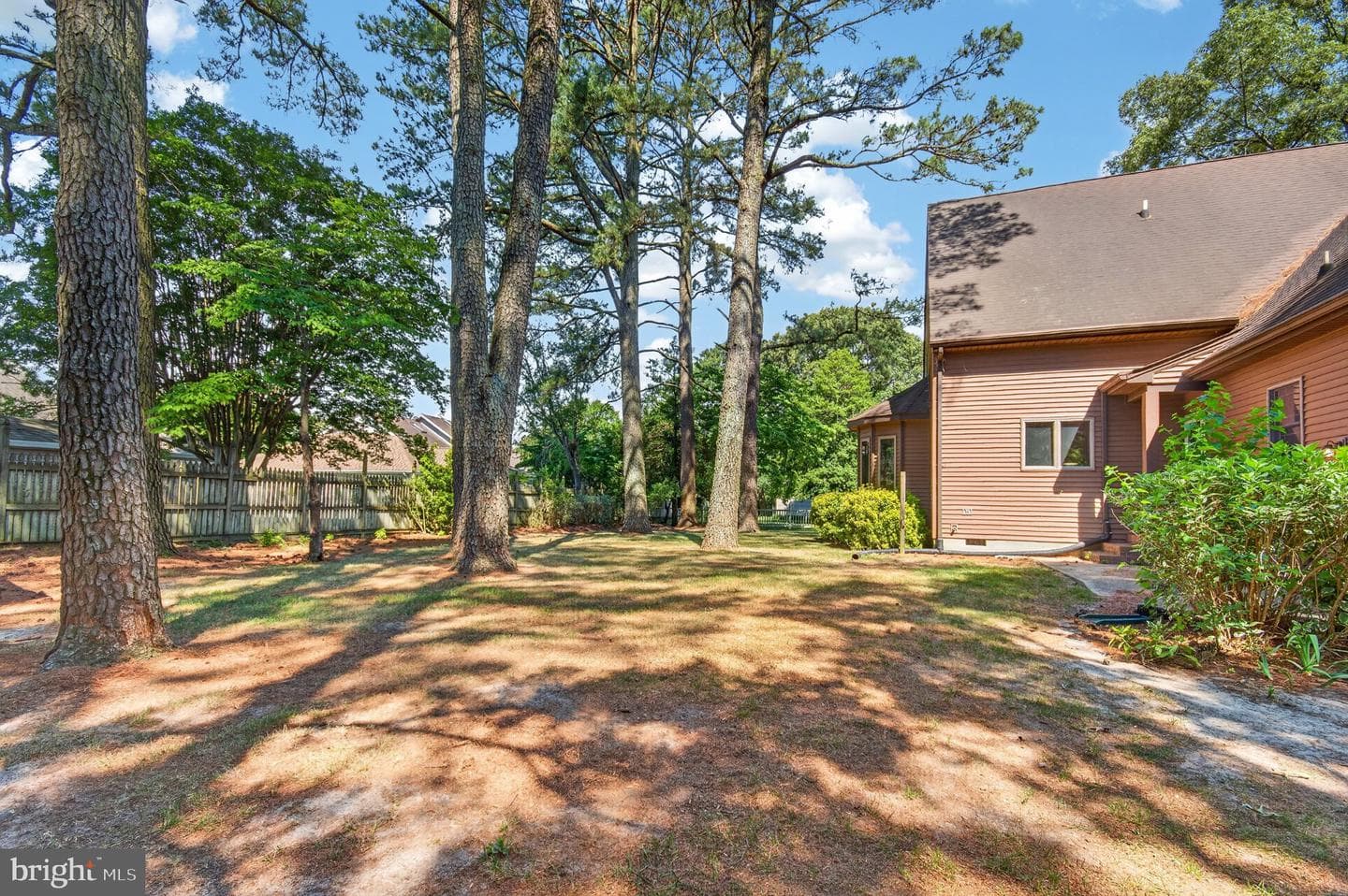 1006 S Schumaker Drive photo 56