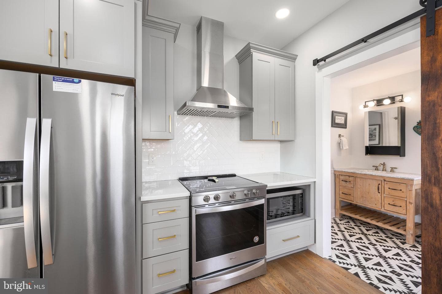 23851 River Street photo 25