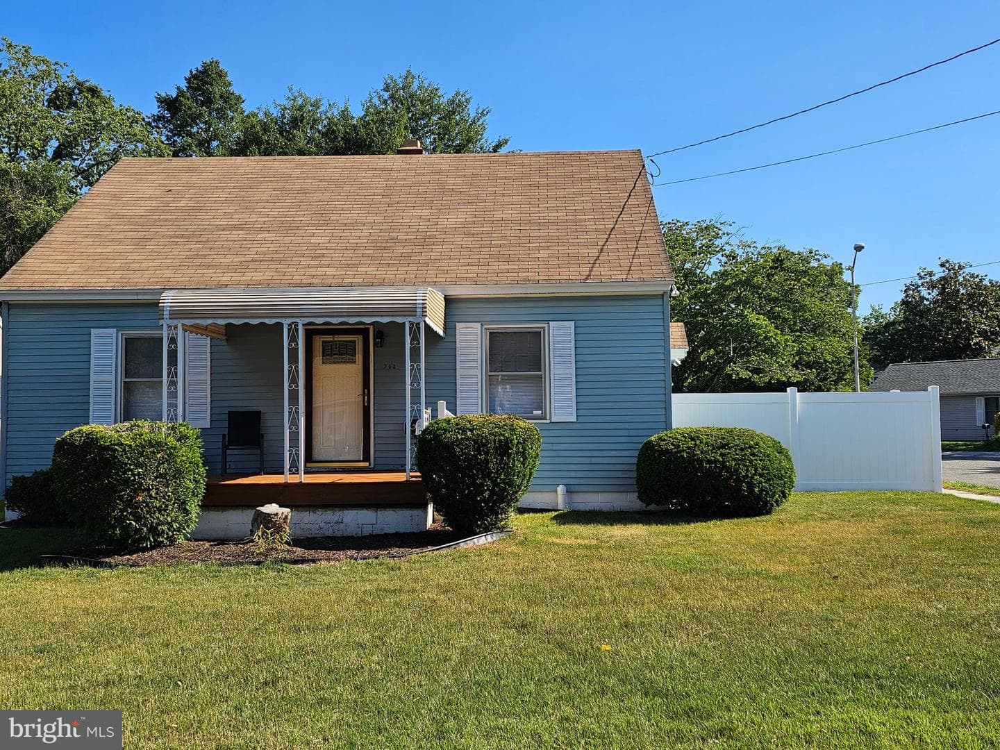 712 Ferndale Road photo 26