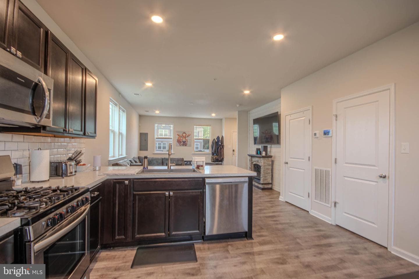 434 Creekbed Circle photo 10