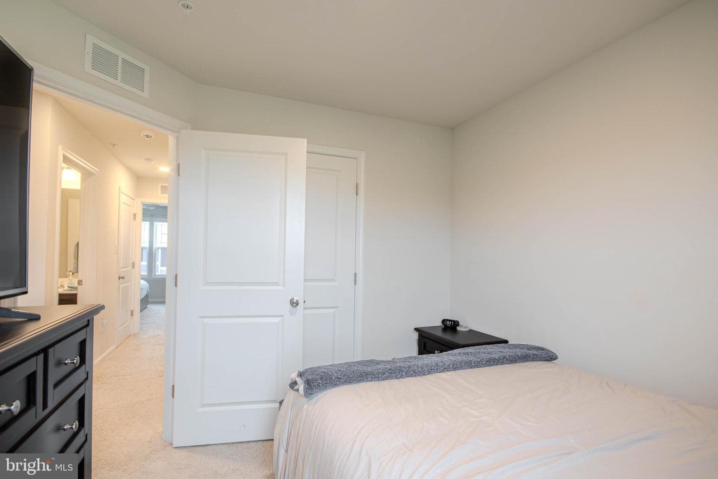 434 Creekbed Circle photo 17