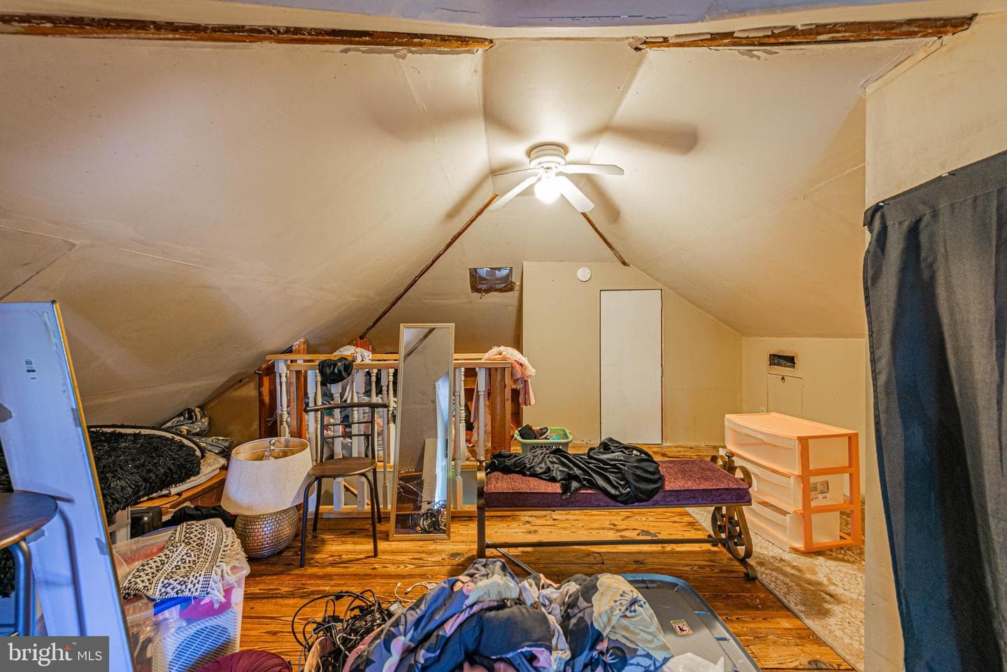 726 Smith Street photo 34
