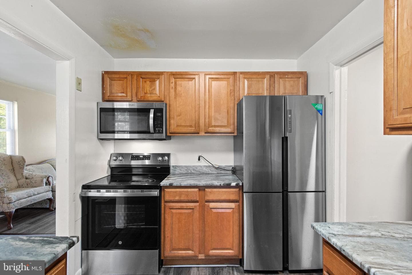 302 Brookview Drive photo 10