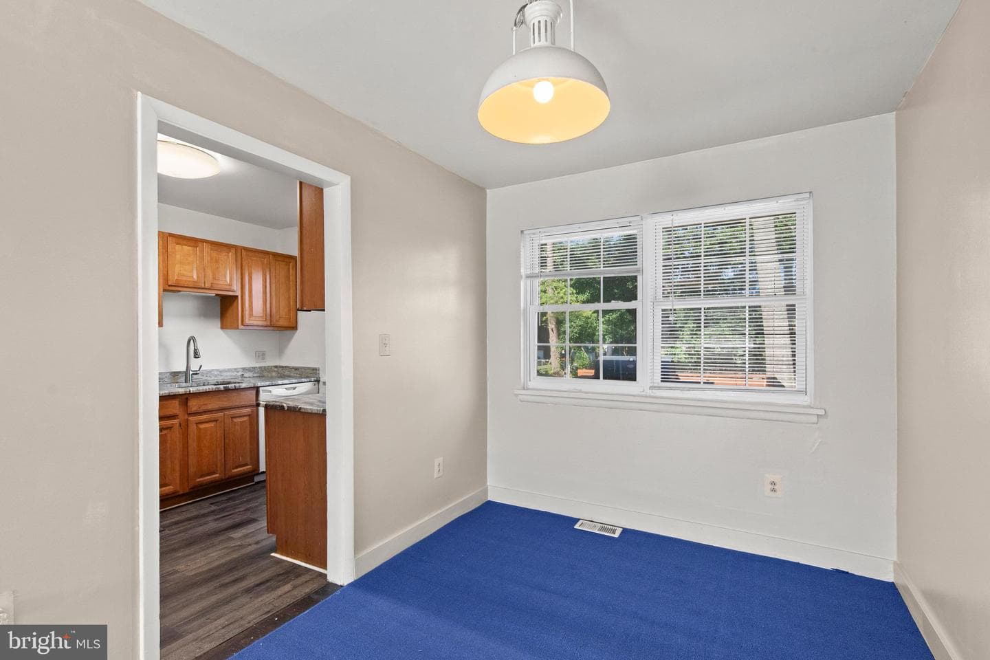 302 Brookview Drive photo 17