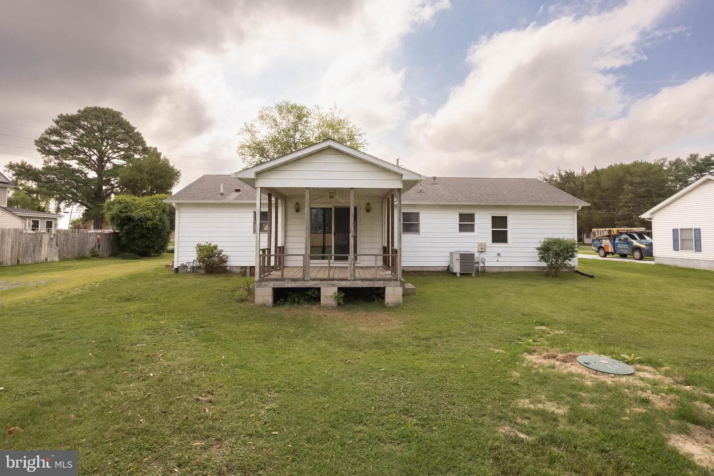 304 Calvin Drive photo 44
