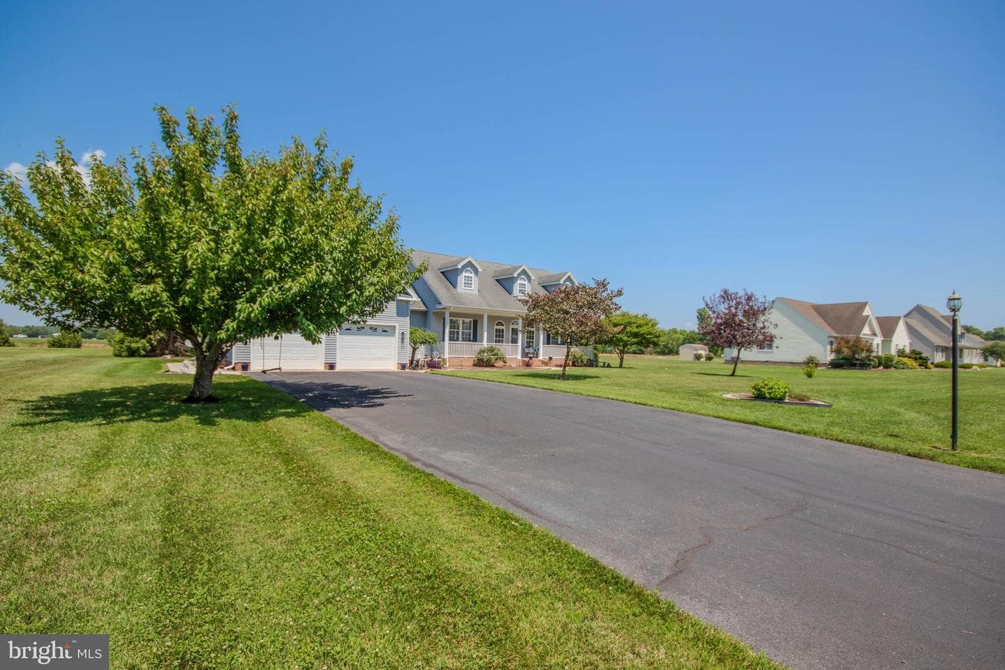 25926 Cadillac Way photo 5
