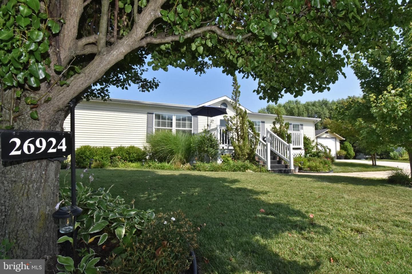 26924 Osprey Cir, Hebron