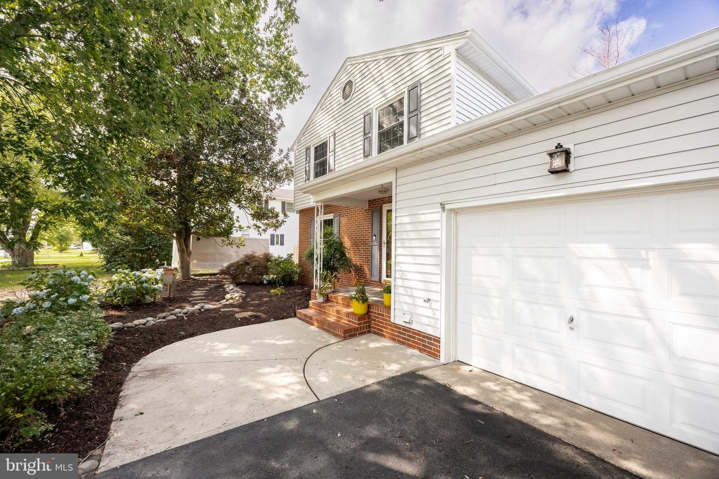 963 Johnson Road photo 3