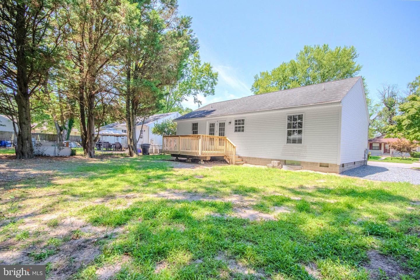 811 Springfield Circle photo 28