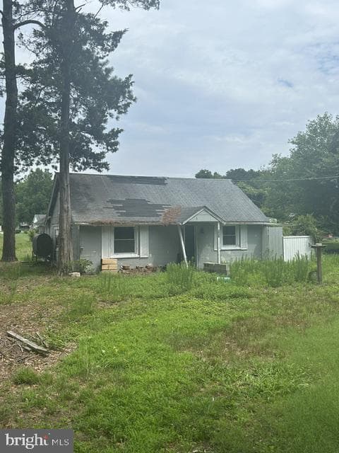 907 Chippewa Boulevard photo 1