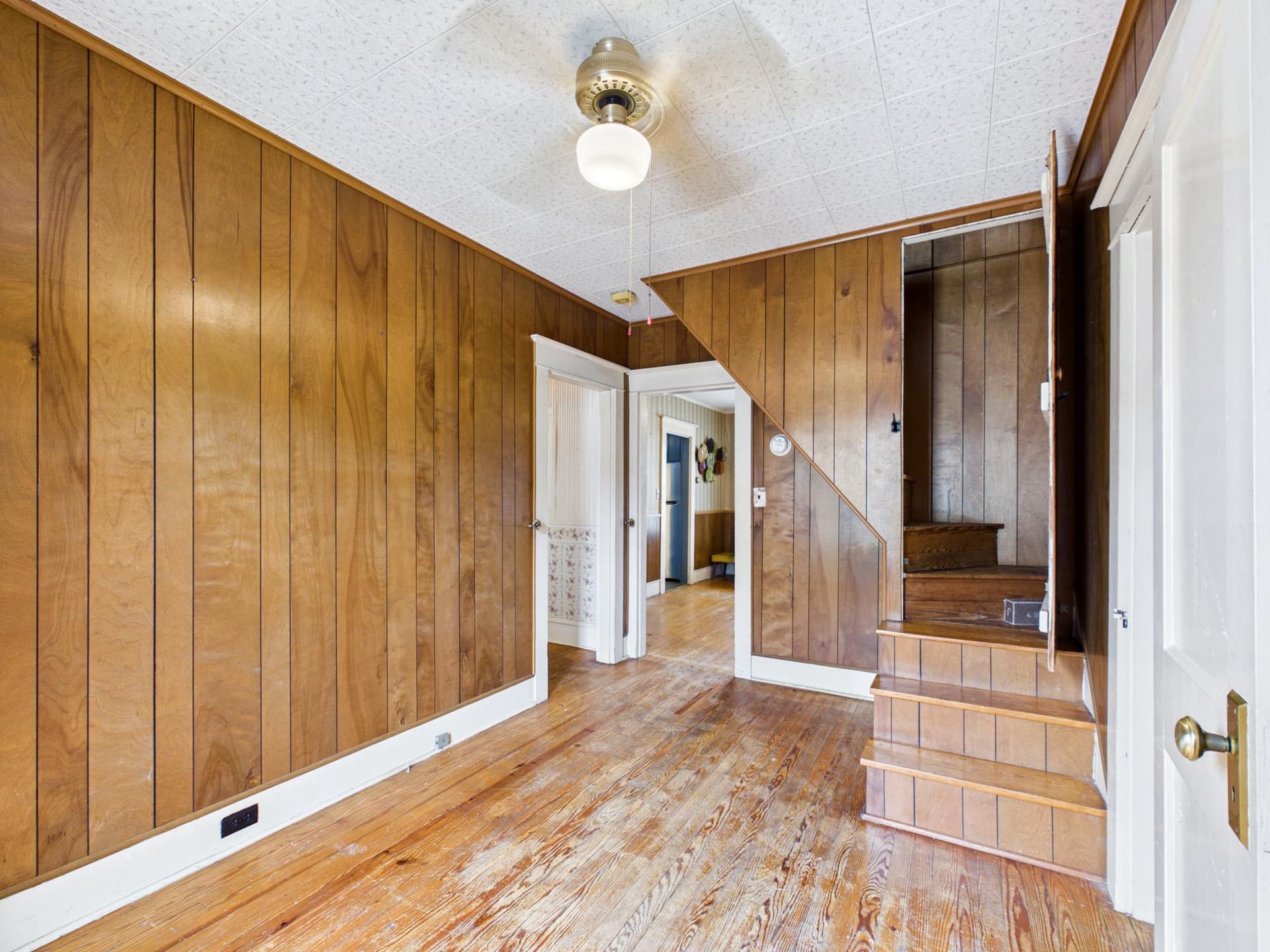 310 Lillian Street photo 28