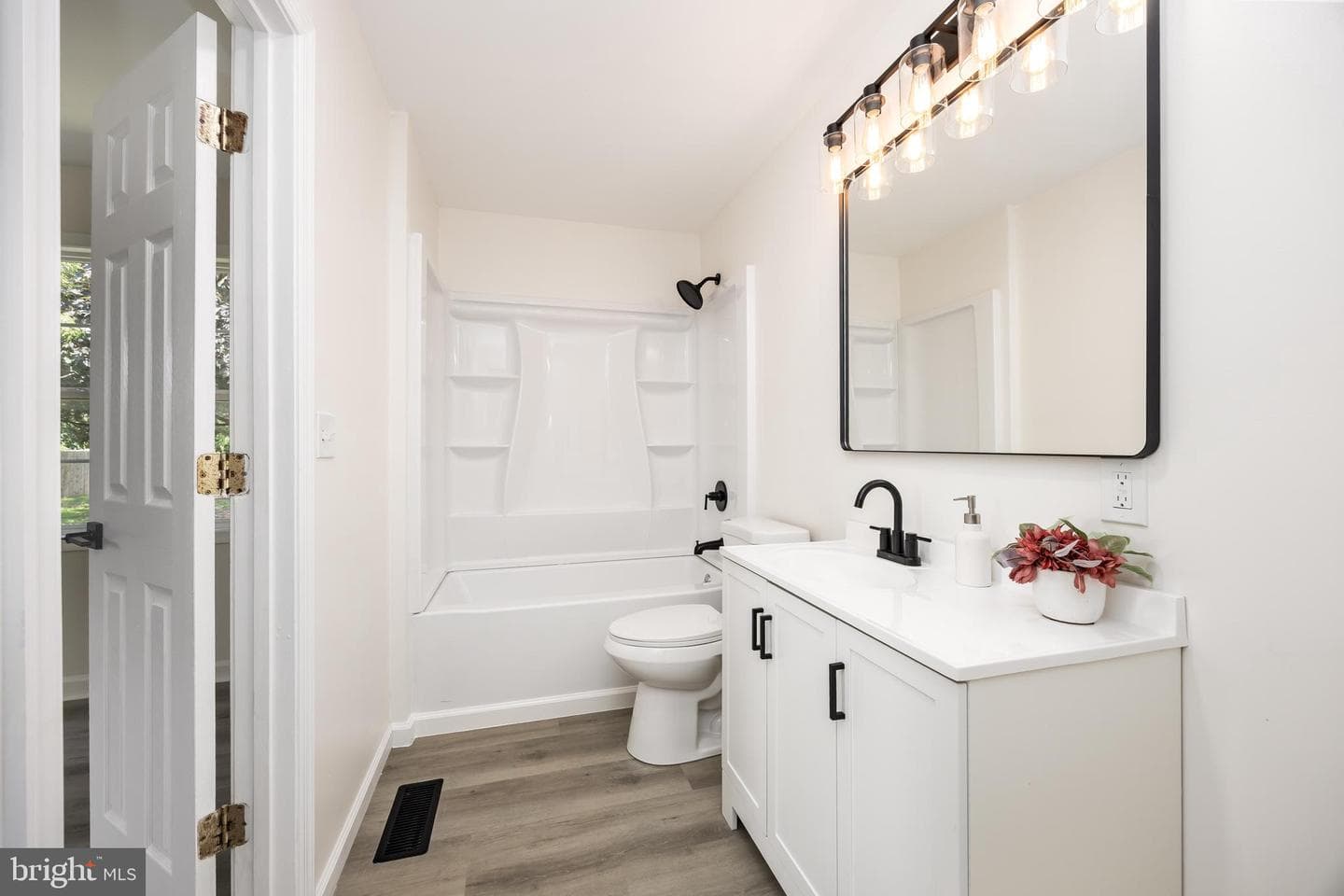 8681 Jersey Road photo 20