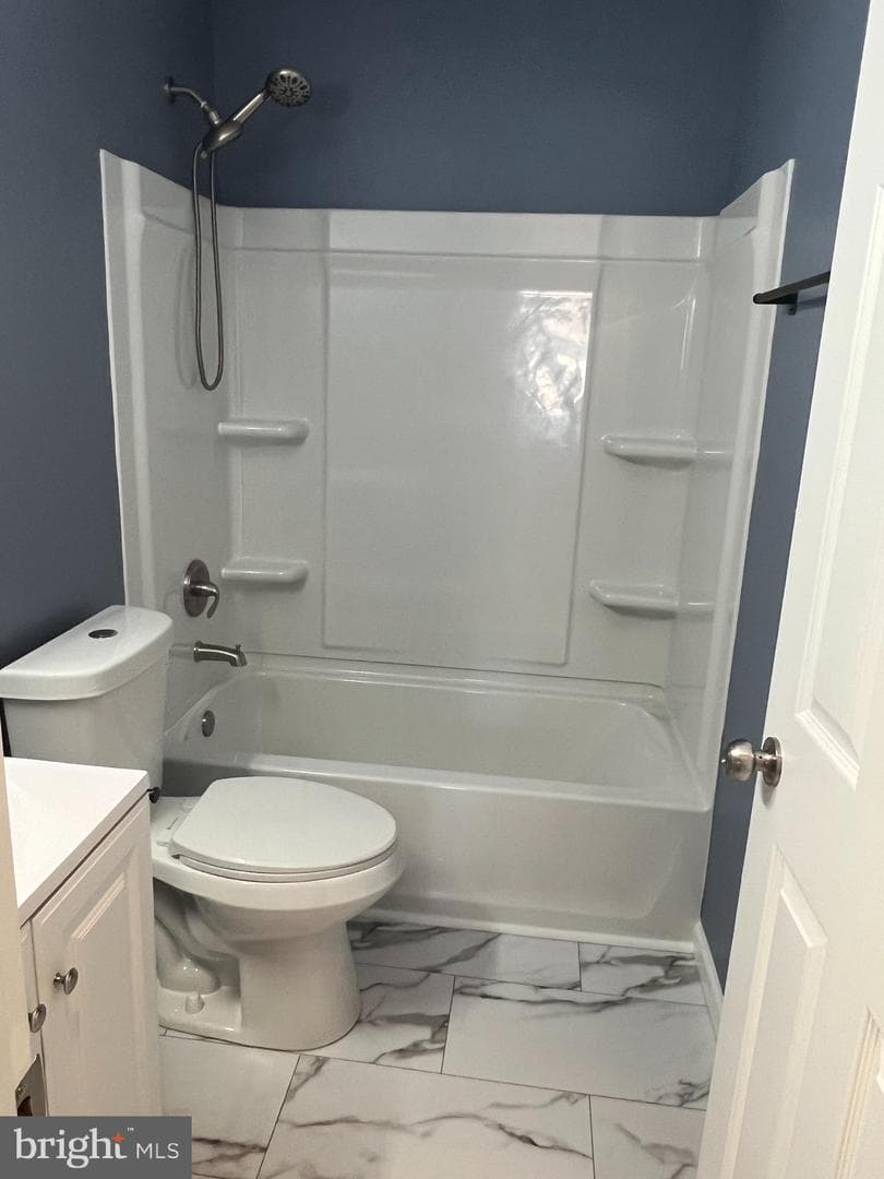732 Dennis Street photo 14