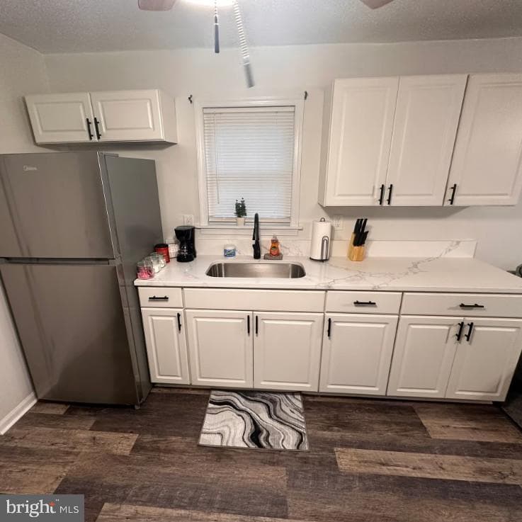 6130 Catchpenny Road photo 4
