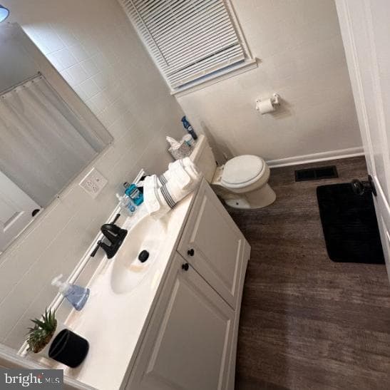 6130 Catchpenny Road photo 8