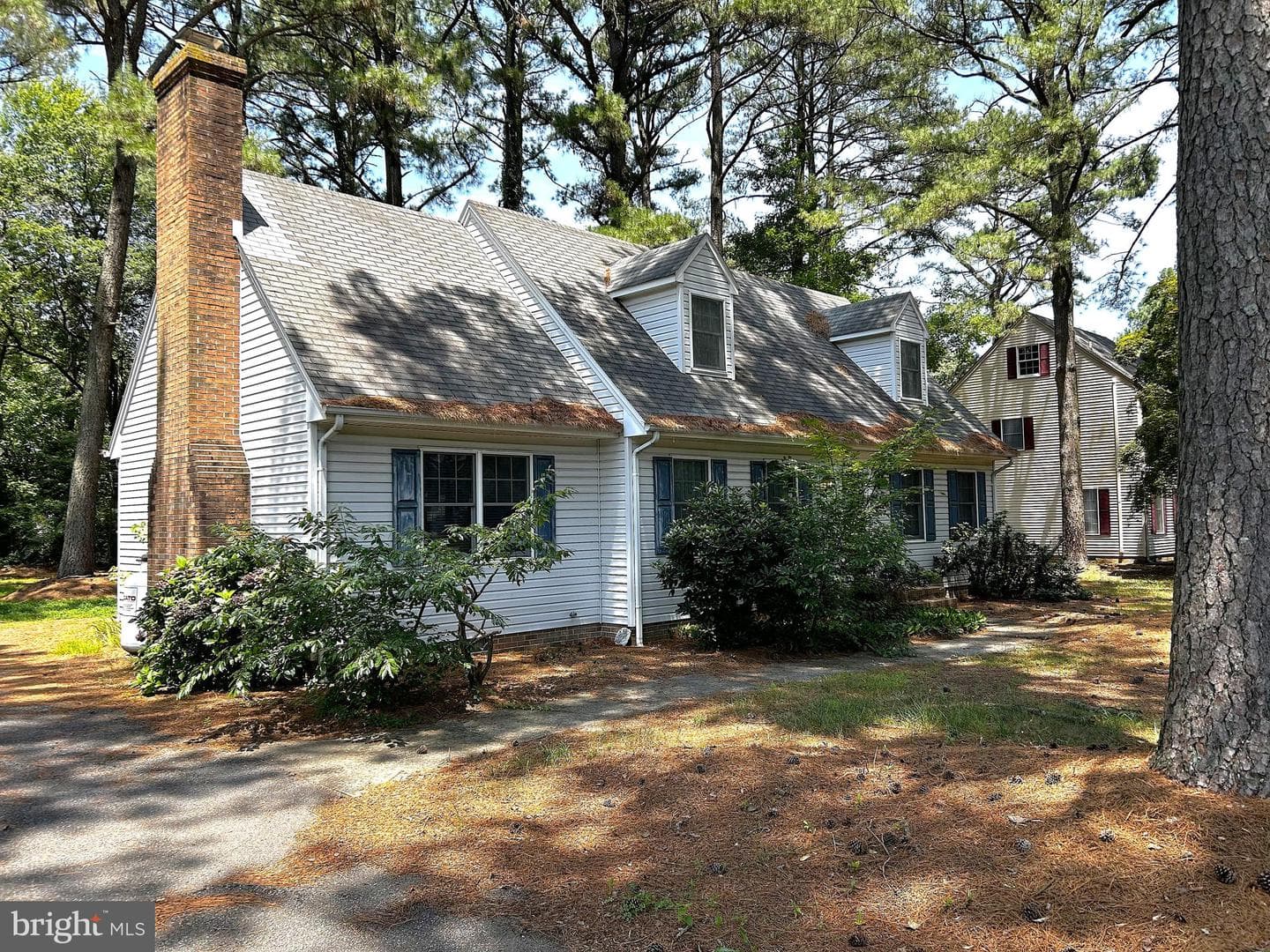 1716 W Clear Lake Drive photo 2