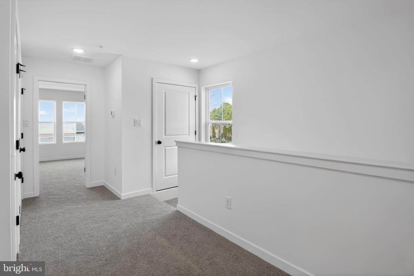 306 Clement Loop photo 9