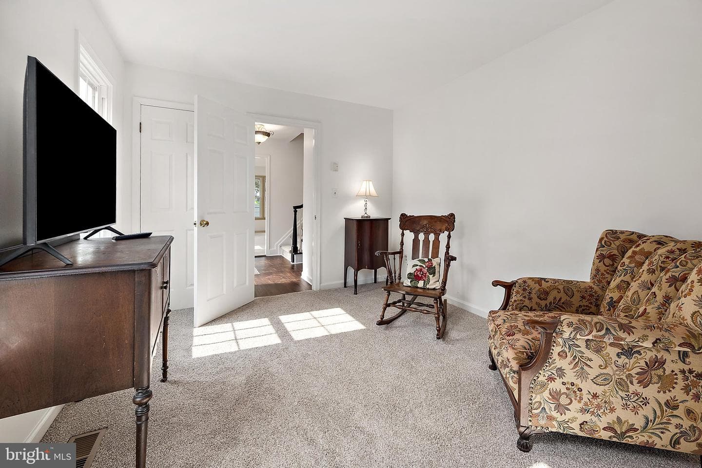 1104 Calebs Way photo 6