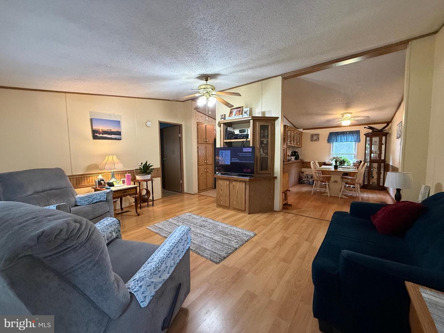 23358 Capitola Road photo 4