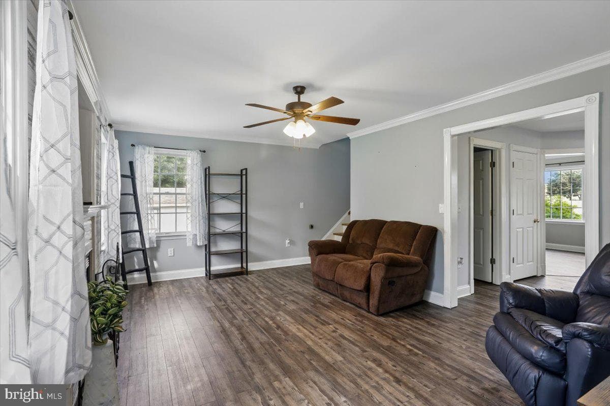 26687 Passerdyke Court photo 10