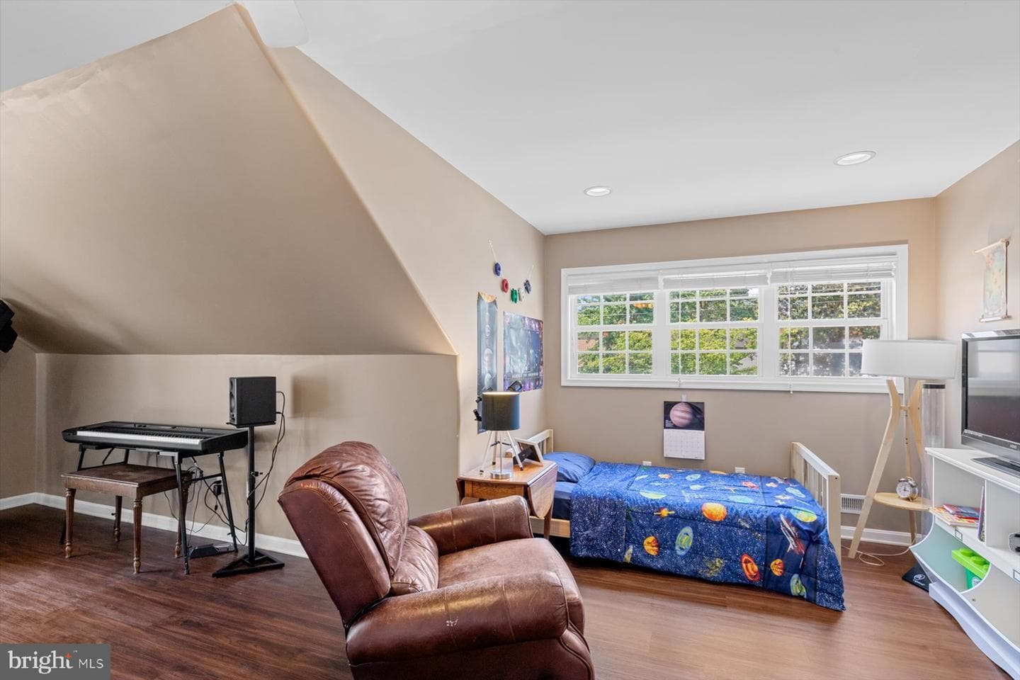 605 Ridge Road photo 22