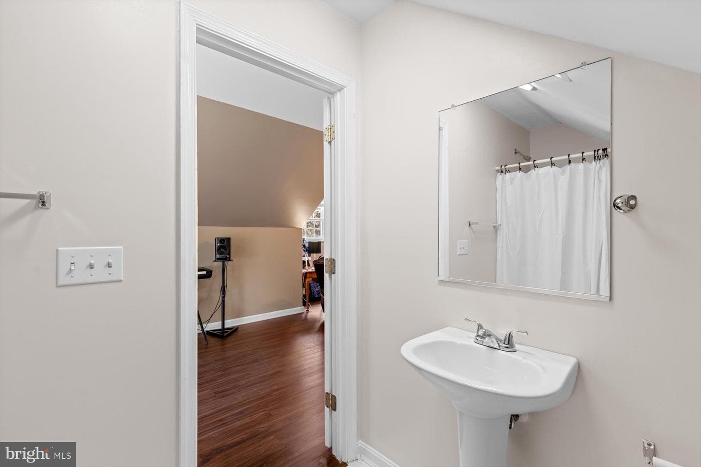 605 Ridge Road photo 27