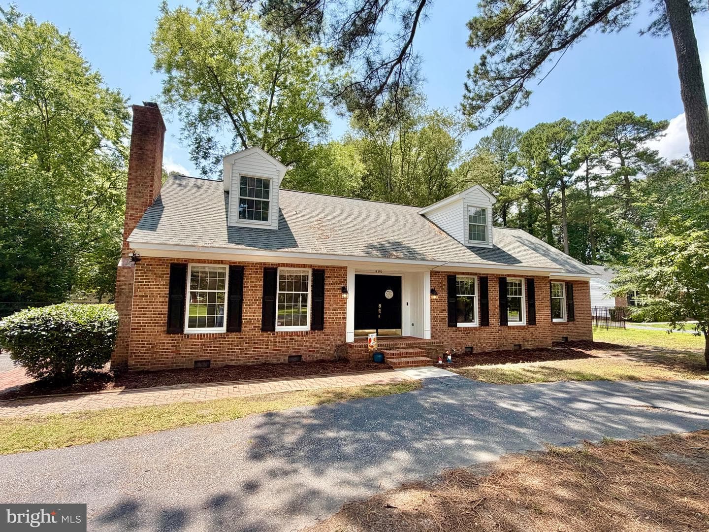 406 Dogwood Drive photo 1