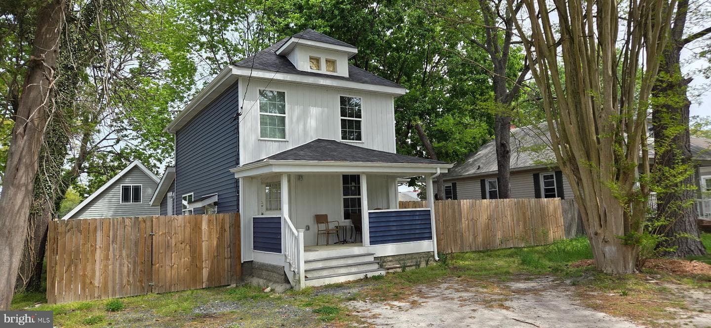 505 E Lincoln Avenue photo 1