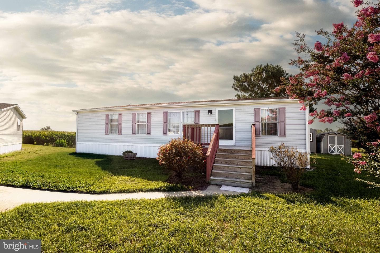 35189 Diva Court photo 1