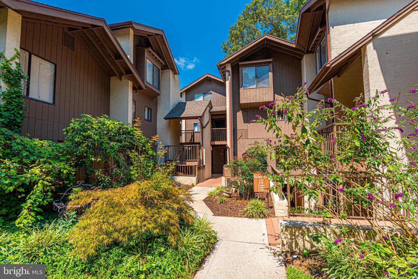231 Canal Park Drive #a-201 photo 1