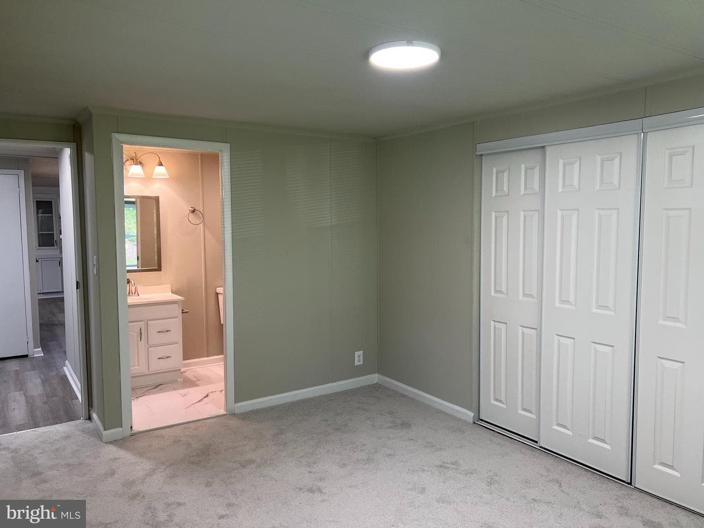 10113 Germantown Road photo 8