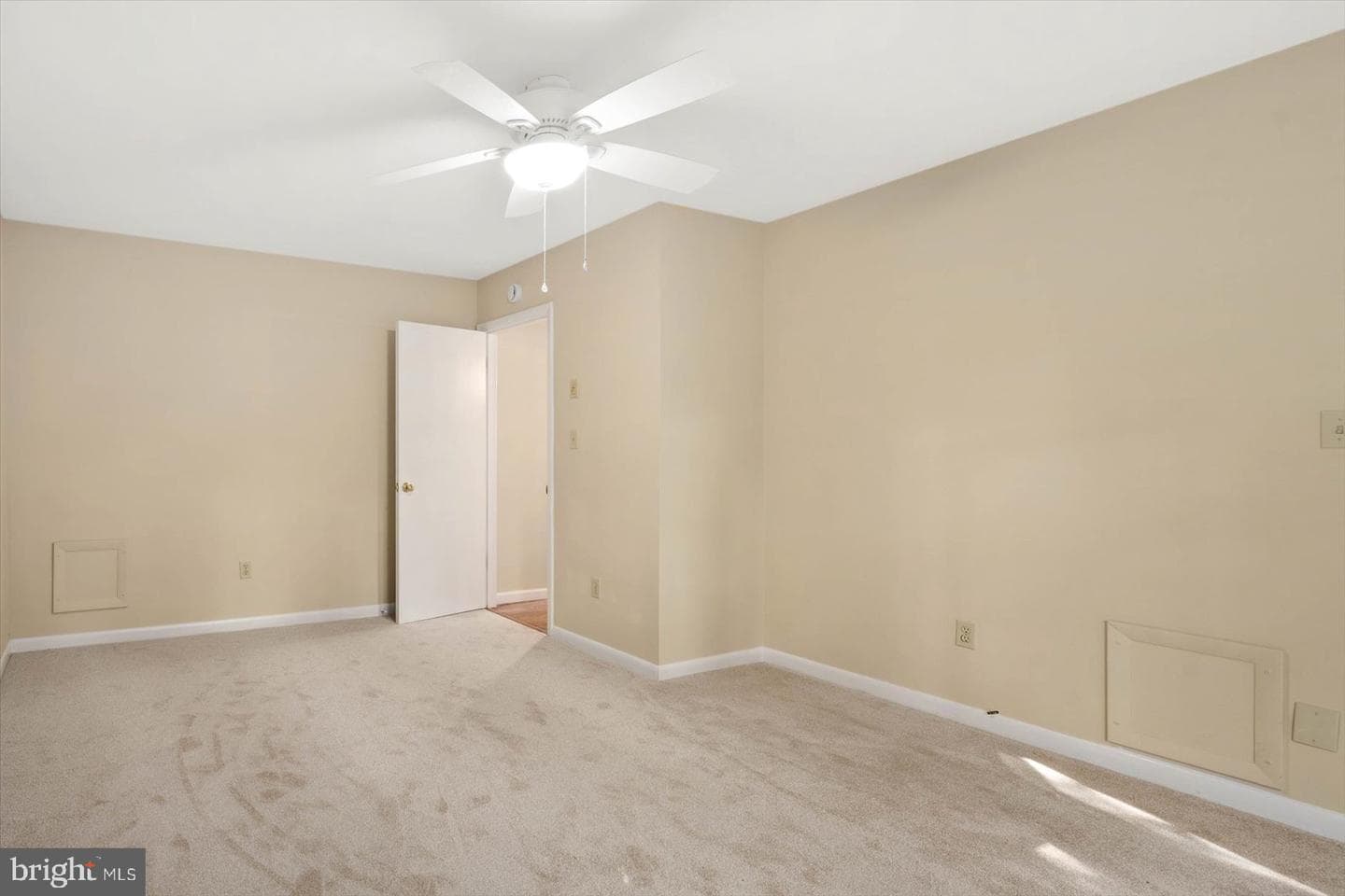532 Ocean Parkway photo 20