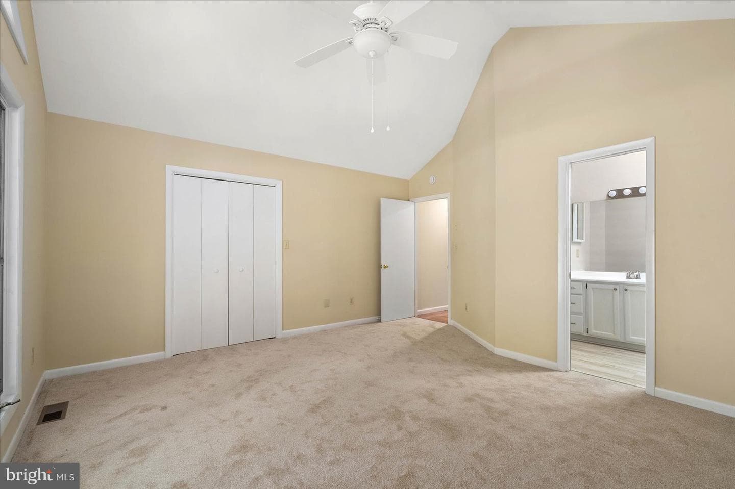 532 Ocean Parkway photo 43