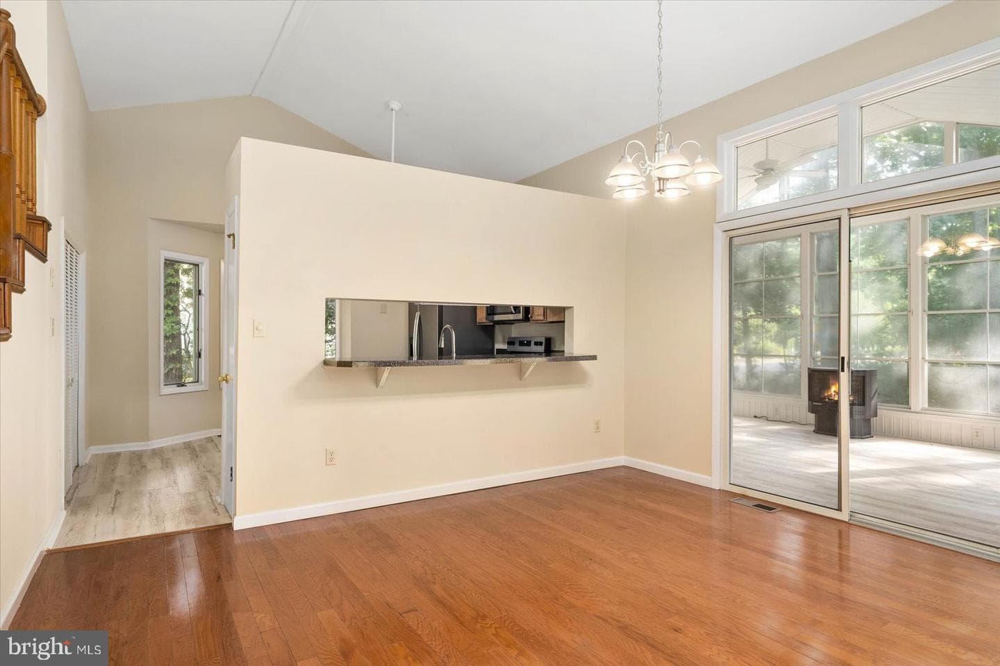 532 Ocean Parkway photo 7