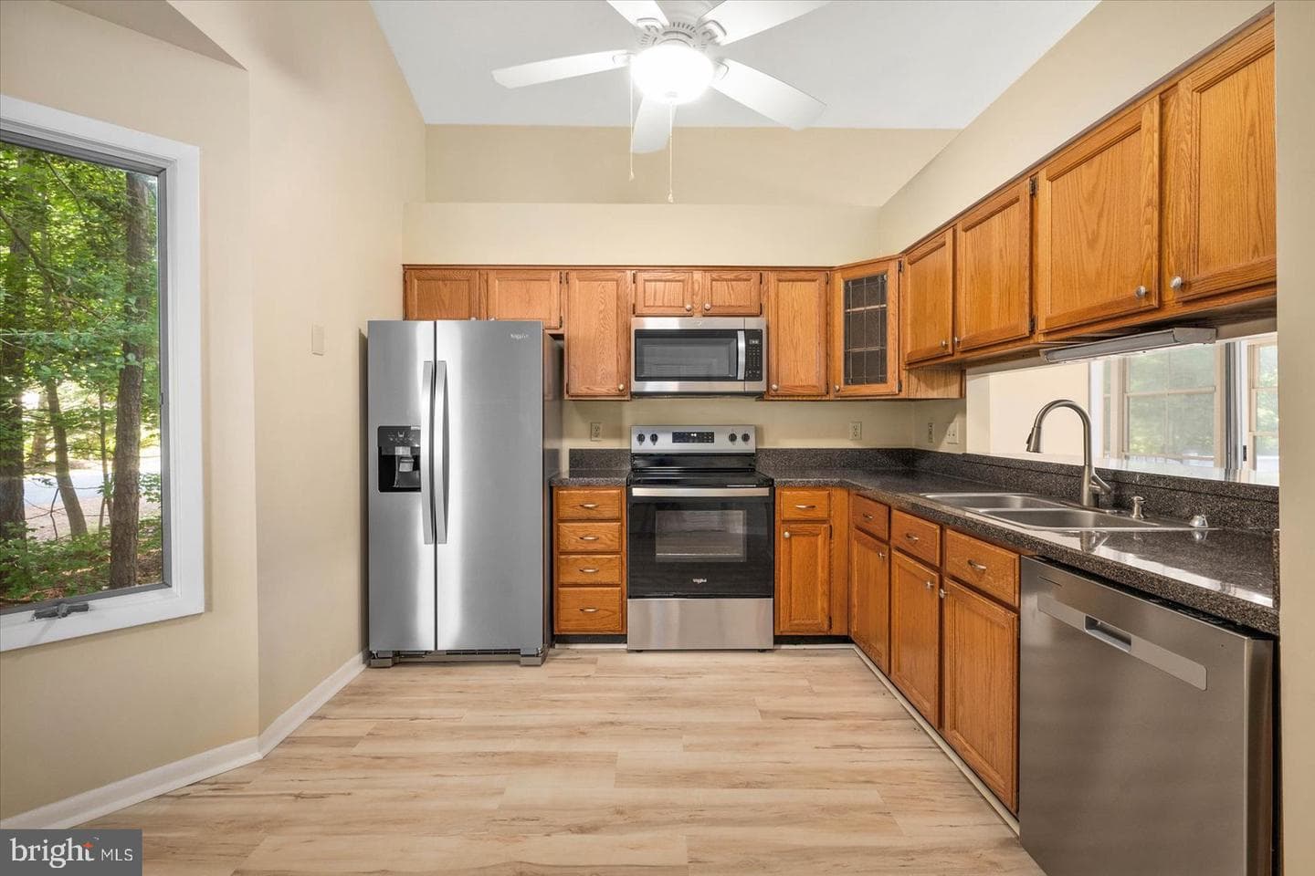 532 Ocean Parkway photo 8
