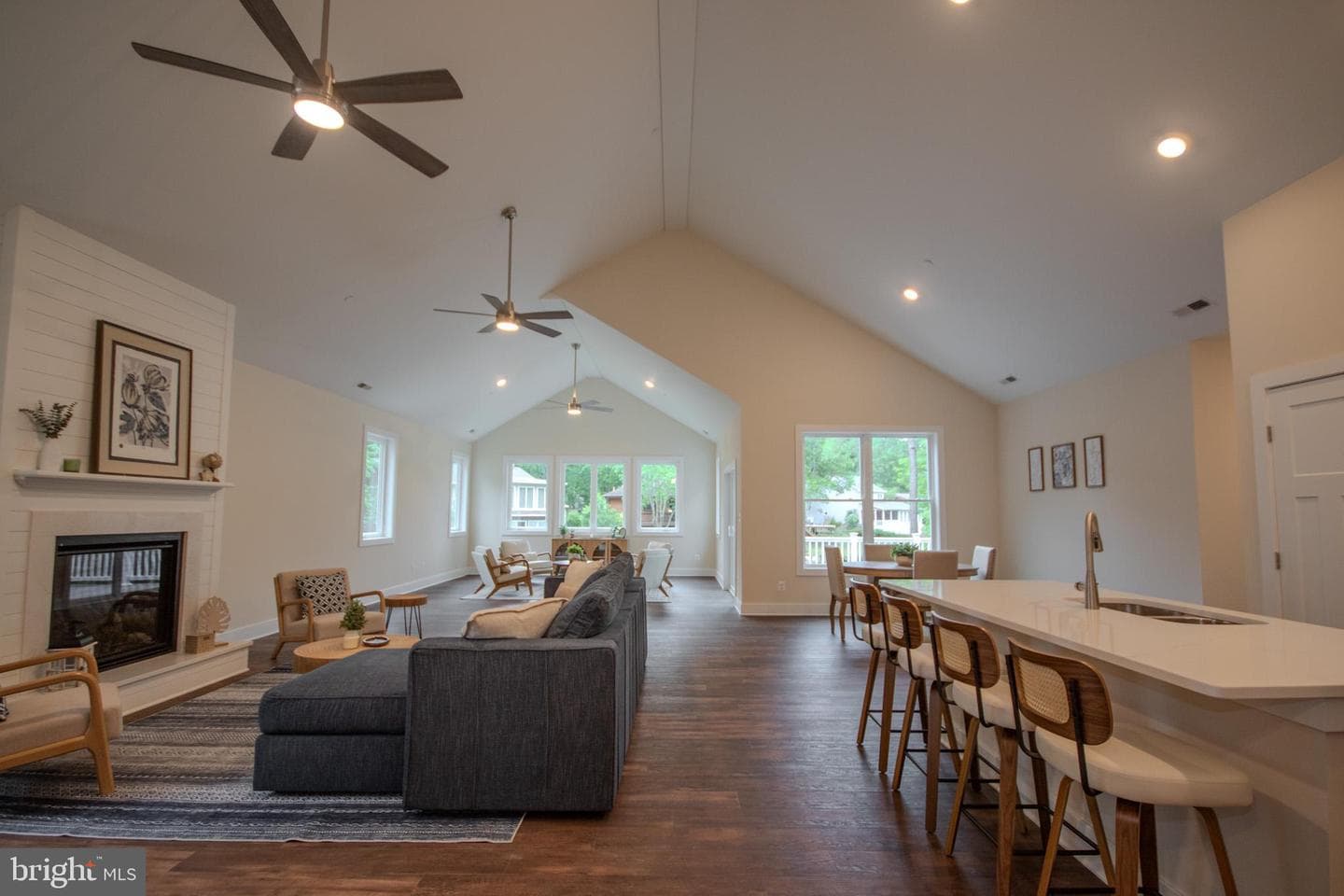 1 Tiller Lane photo 6
