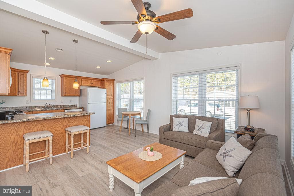 396 Timberline photo 7