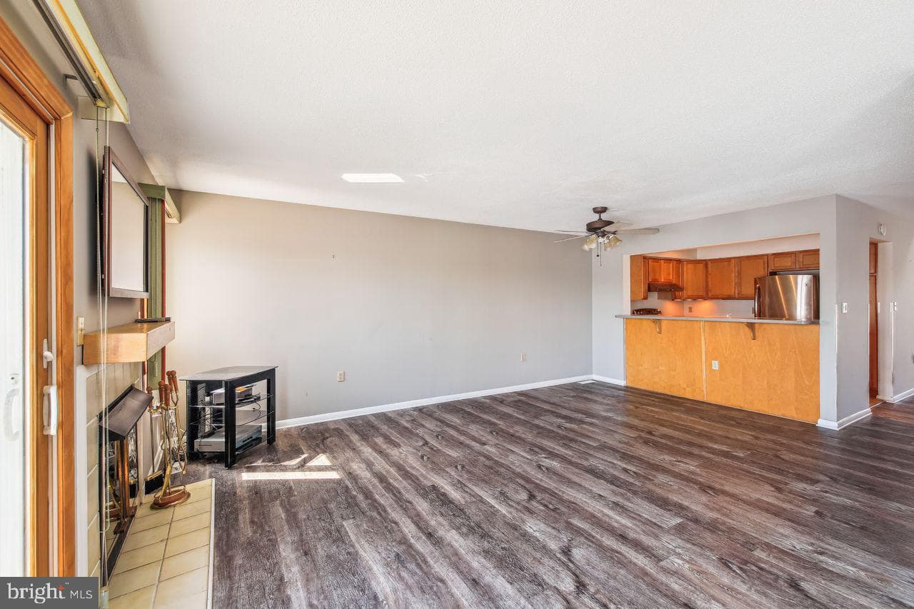 305 Seabay Lane #c7 photo 38