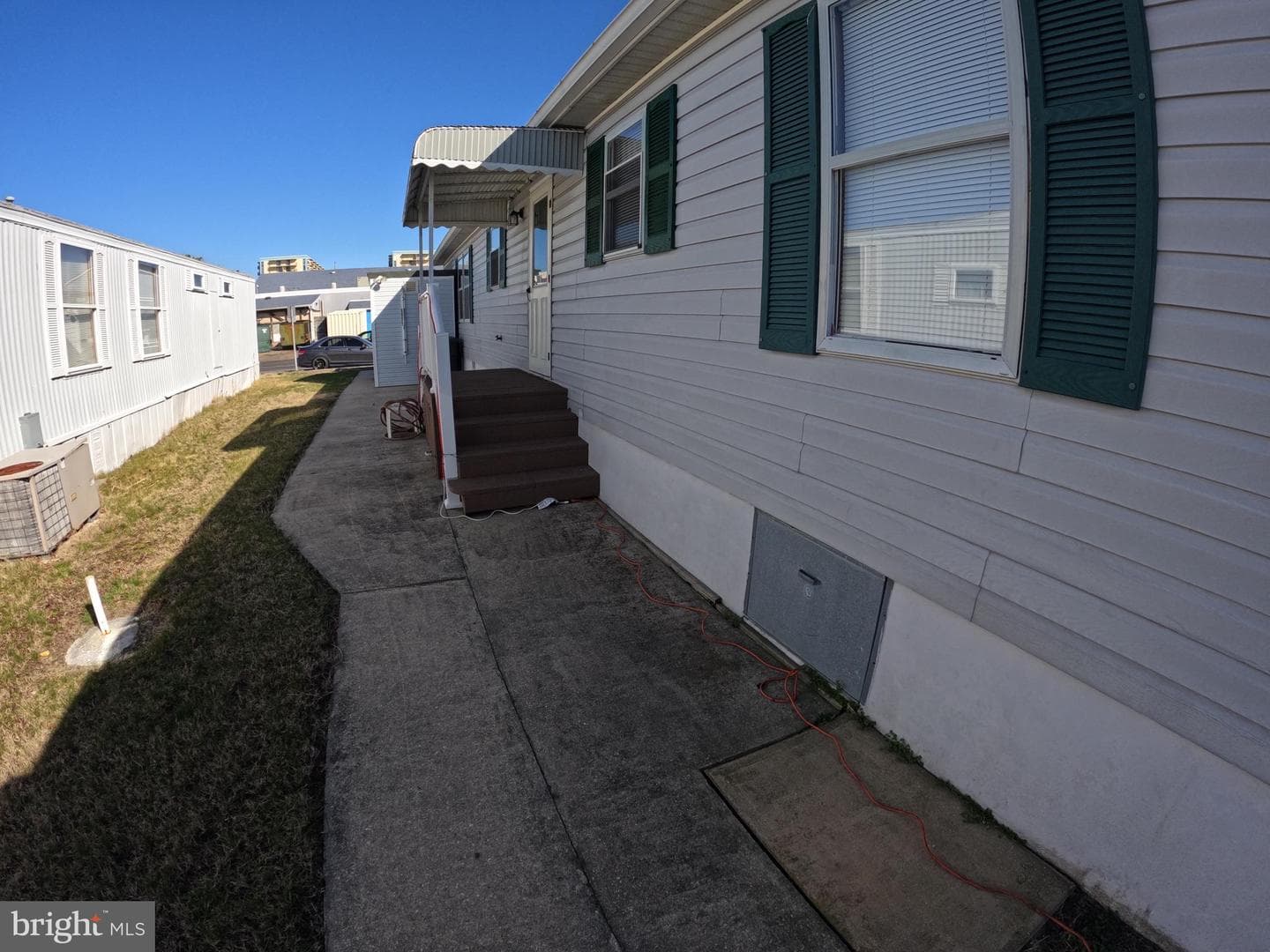 13104 Atlantic Boulevard photo 59