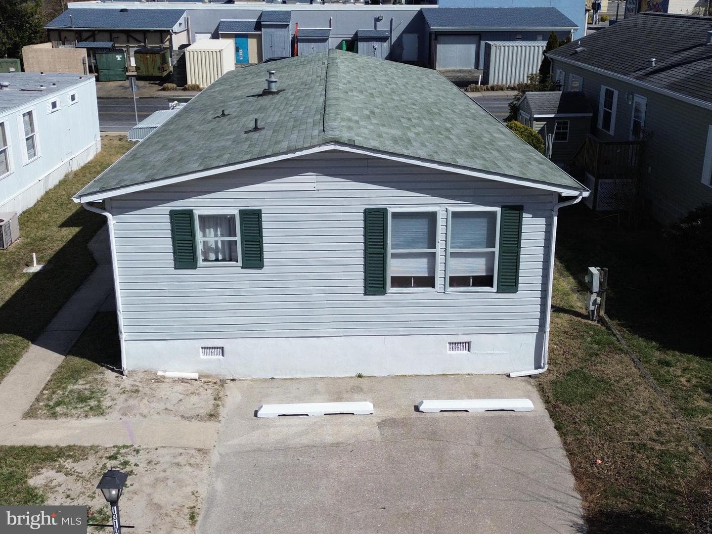 13104 Atlantic Boulevard photo 7
