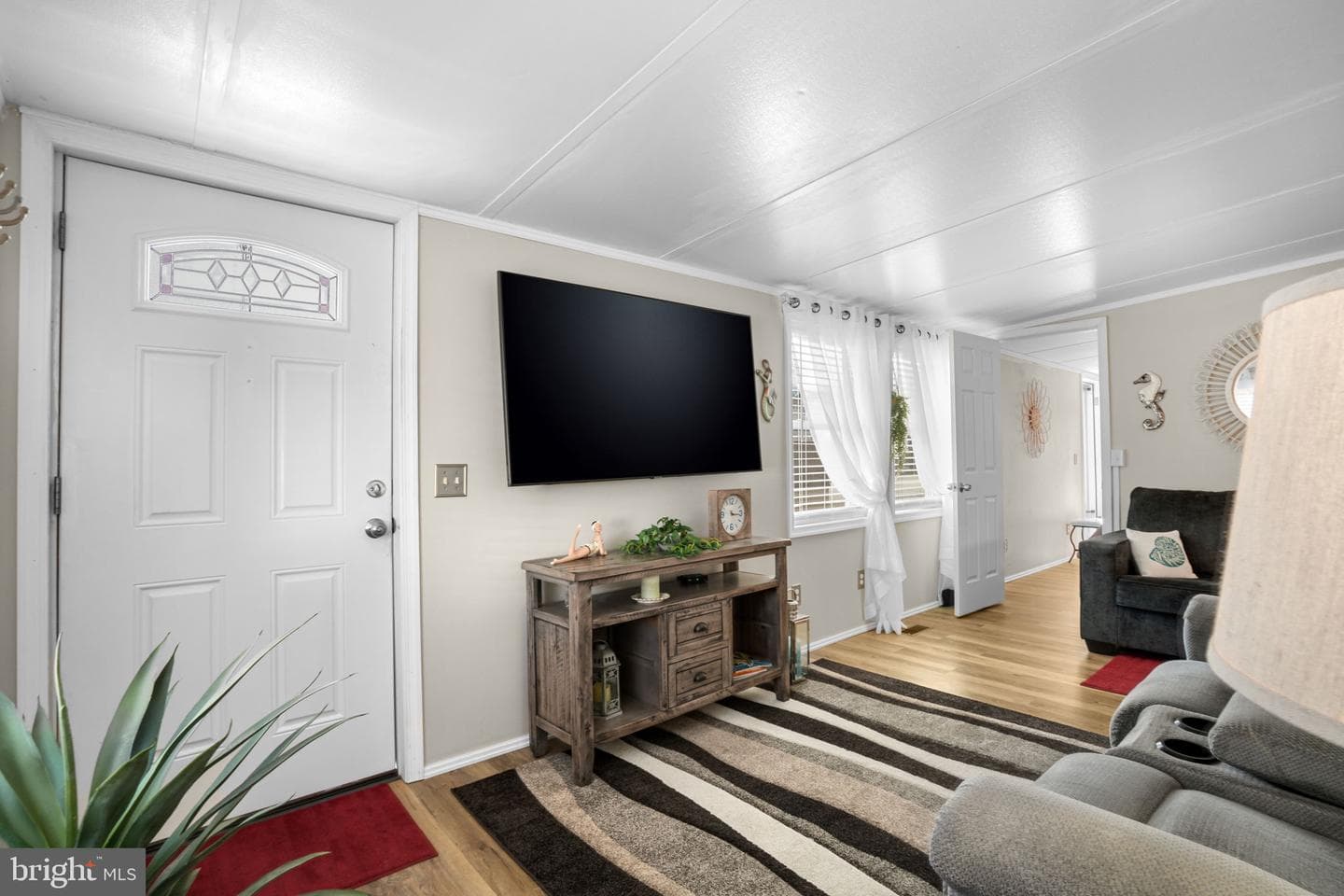 412 Snowbird Court photo 5