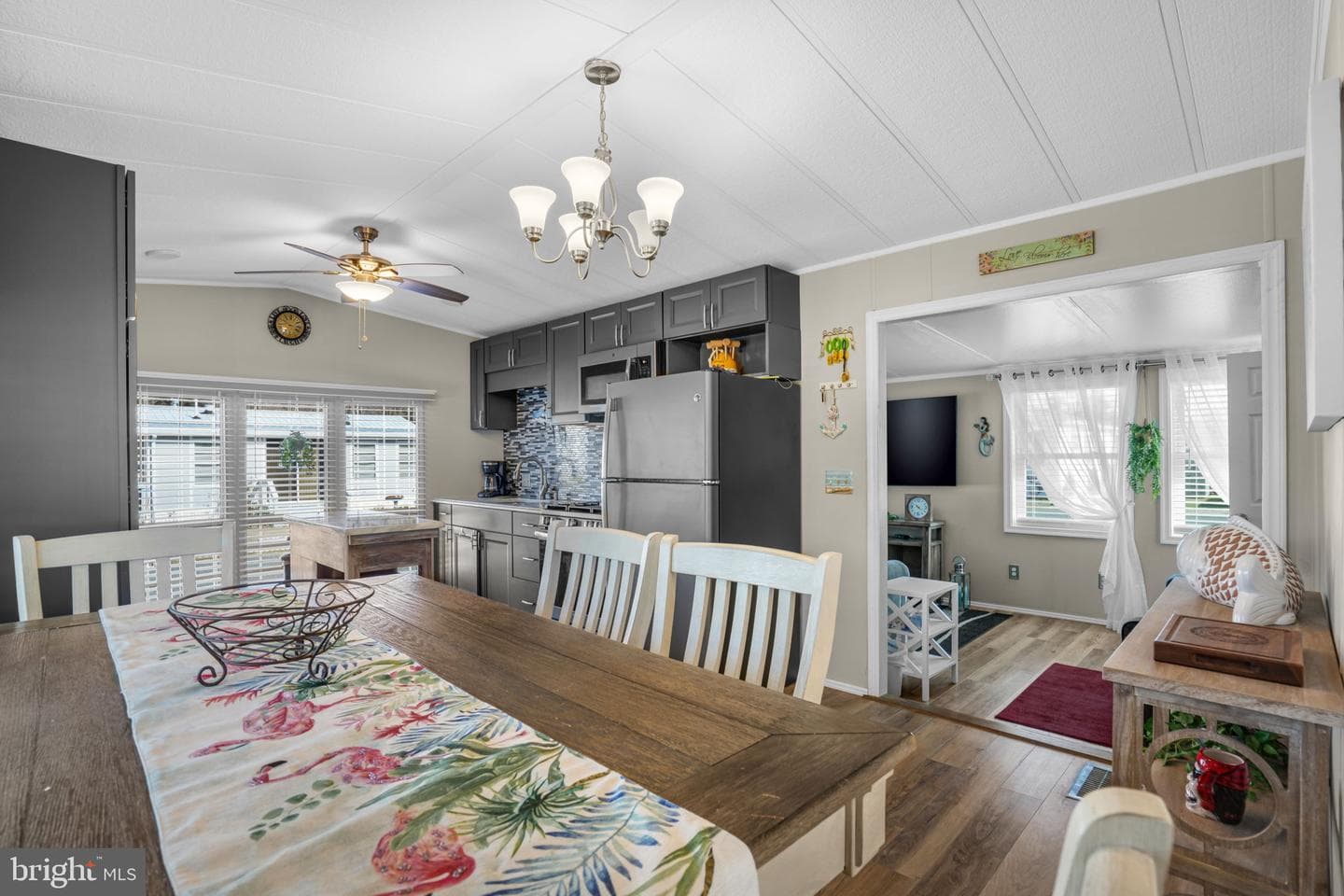 412 Snowbird Court photo 8