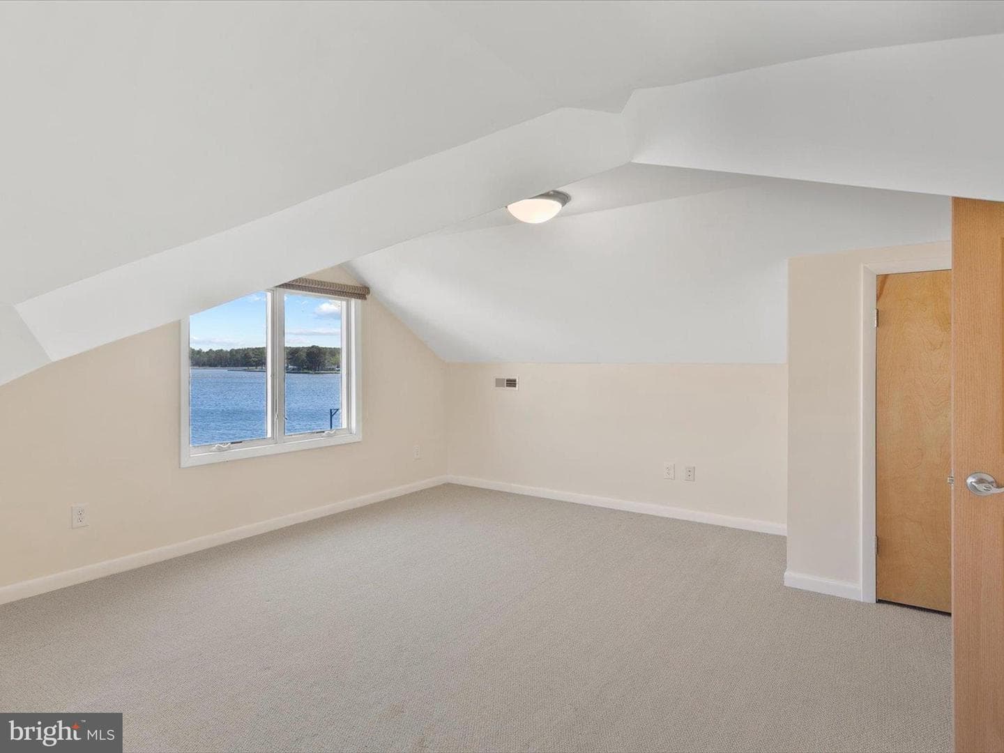 13218 Rollie Road E photo 56