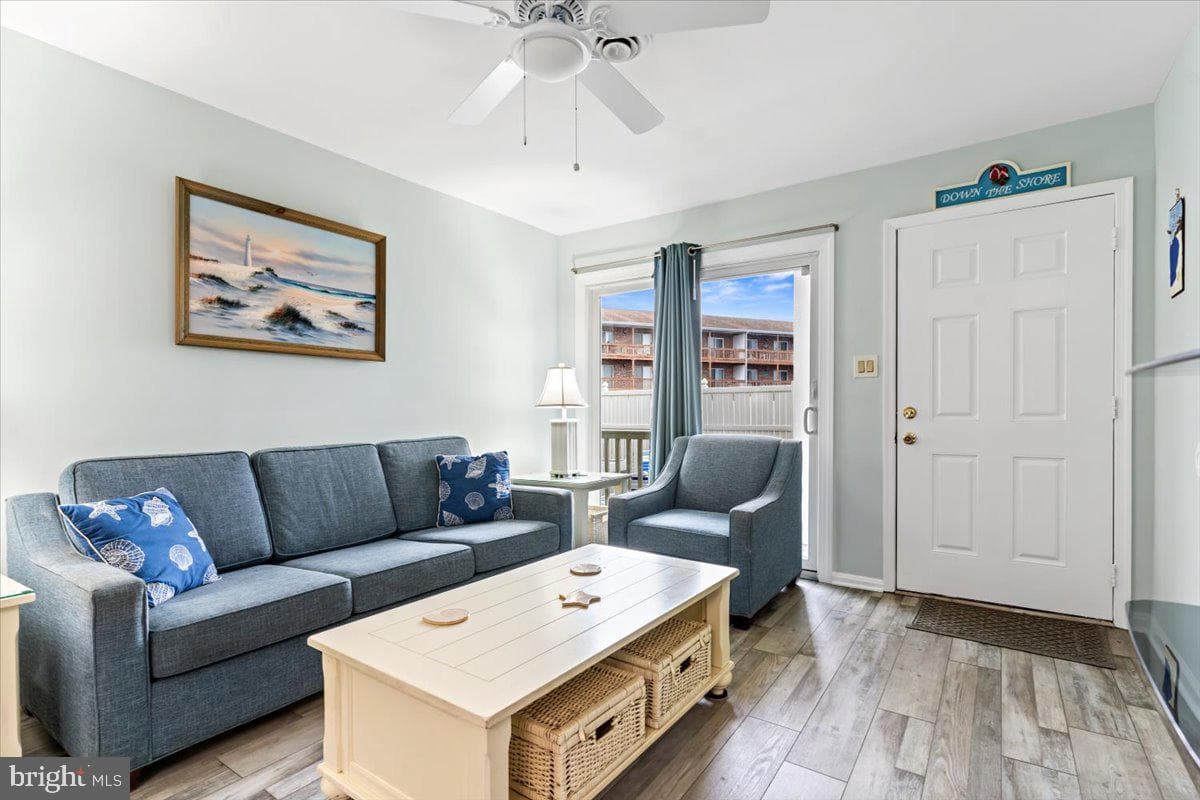 14409 Lighthouse Avenue #6 photo 4