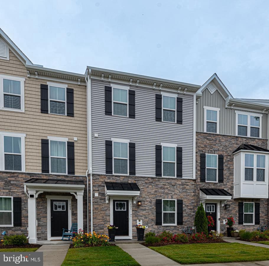 12461 Coastal Marsh Drive #707 photo 3