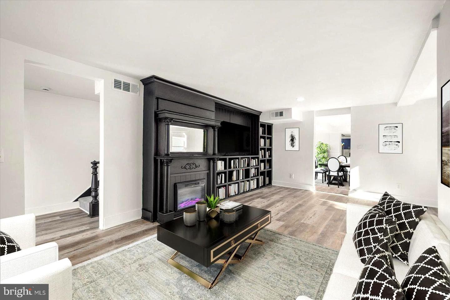302 William Street photo 6